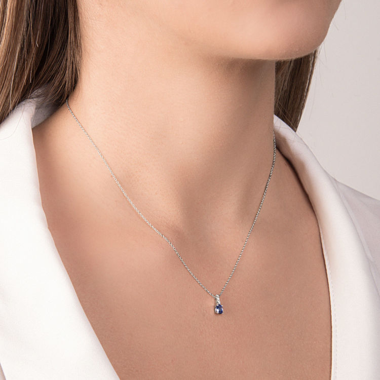 Picture of Necklace with sapphire and diamond in white gold
