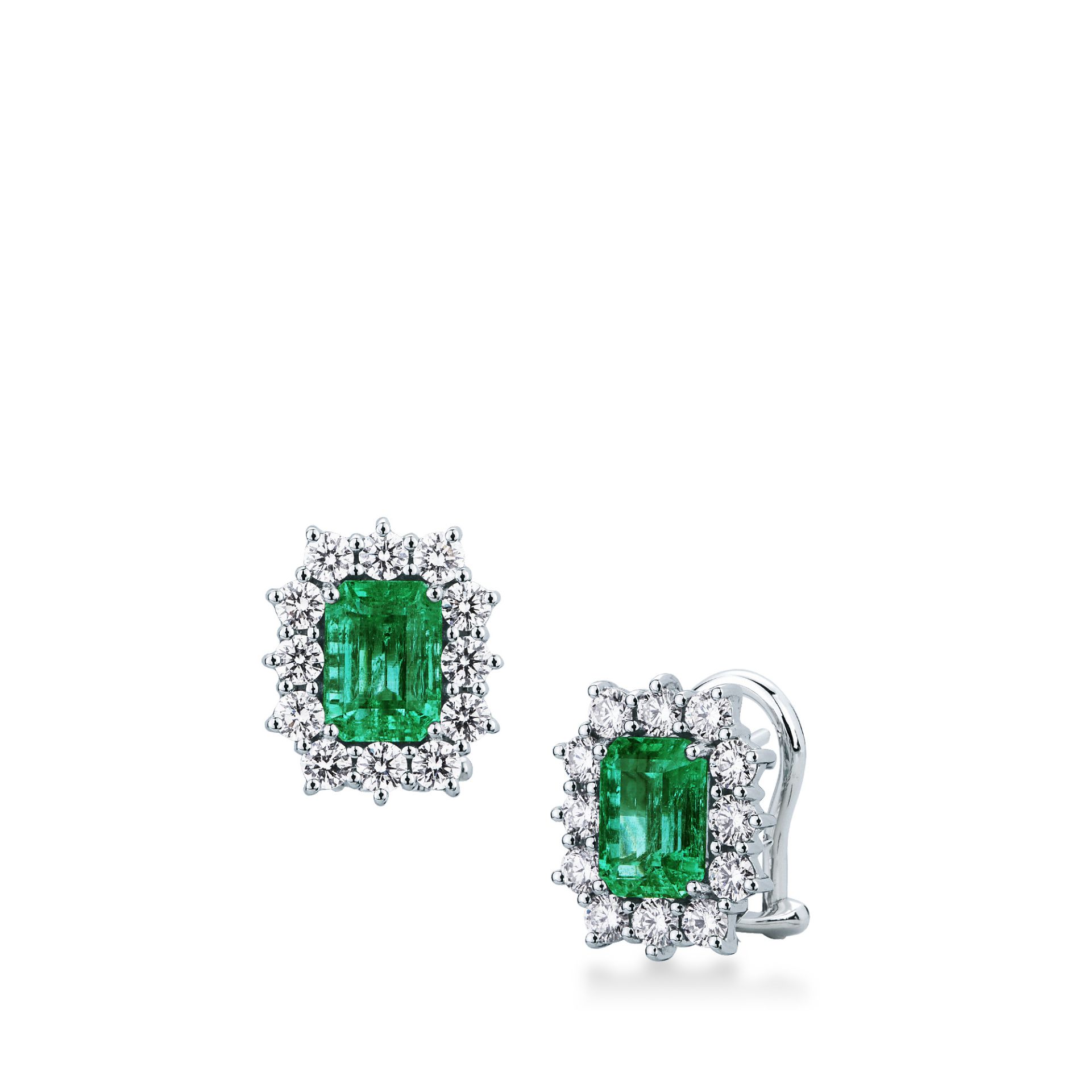 Pareja de pendientes de clip con esmeralda y diamante en oro blanco