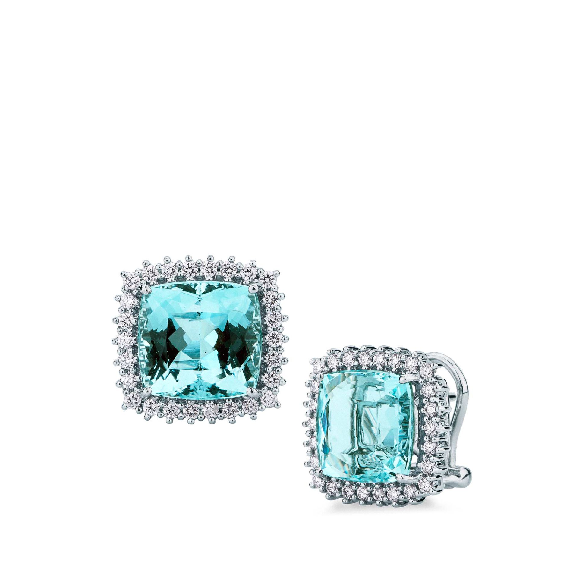 Pareja de pendientes de clip con aguamarina y diamante en oro blanco