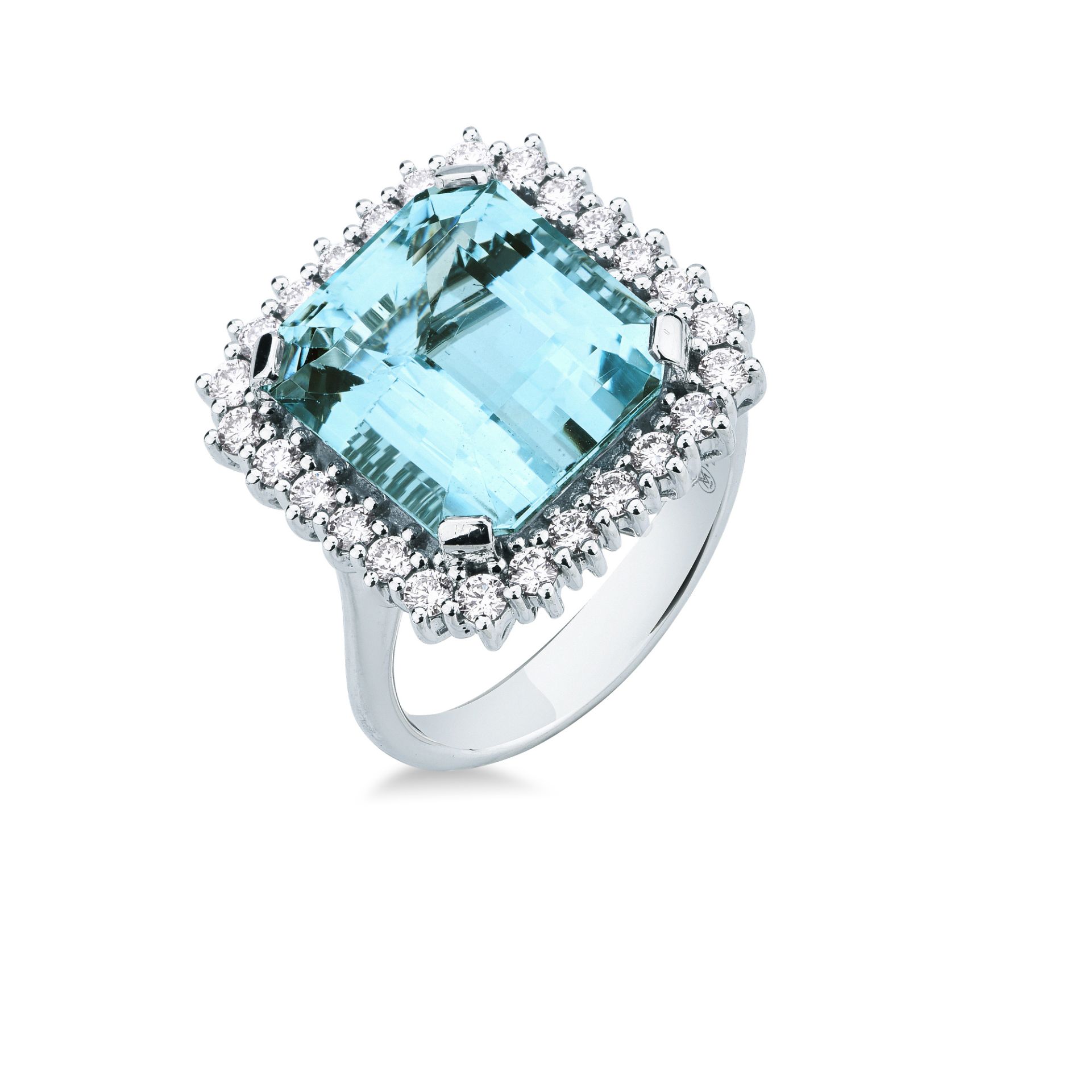 Anillo con aguamarina y diamante en oro blanco