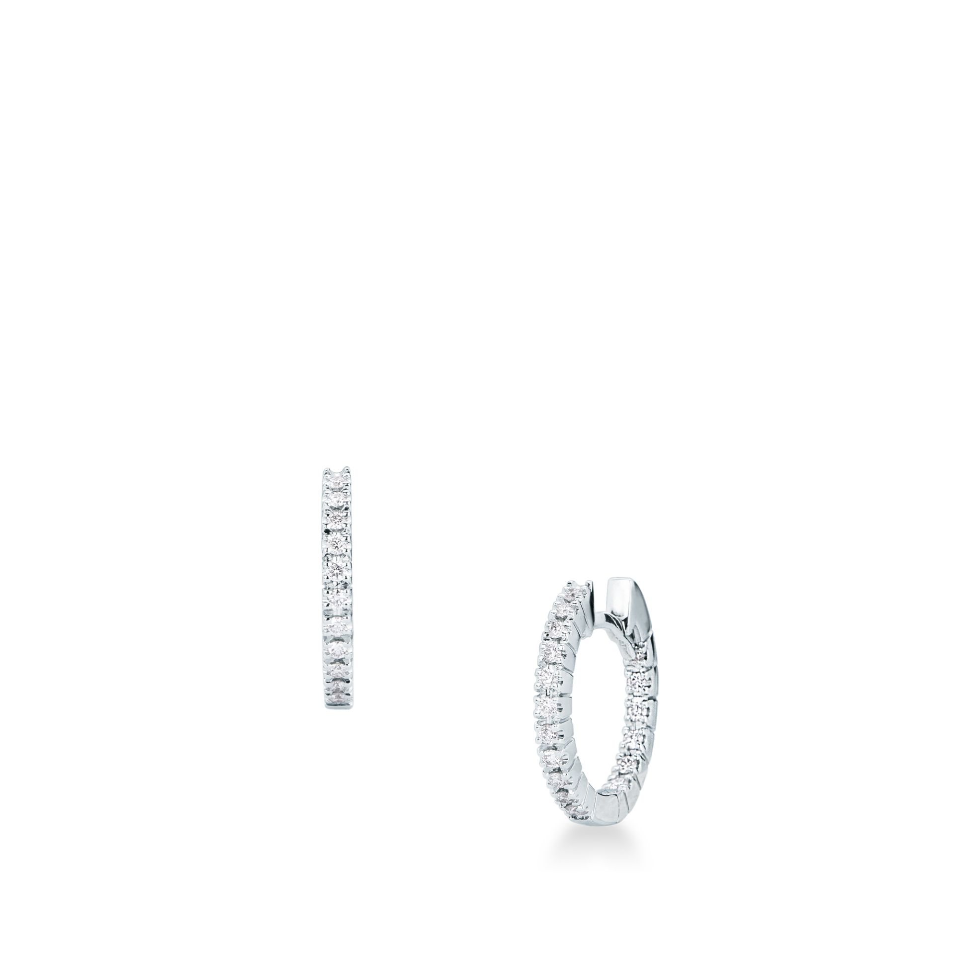 Pareja de pendientes de ballestilla con diamante en oro blanco