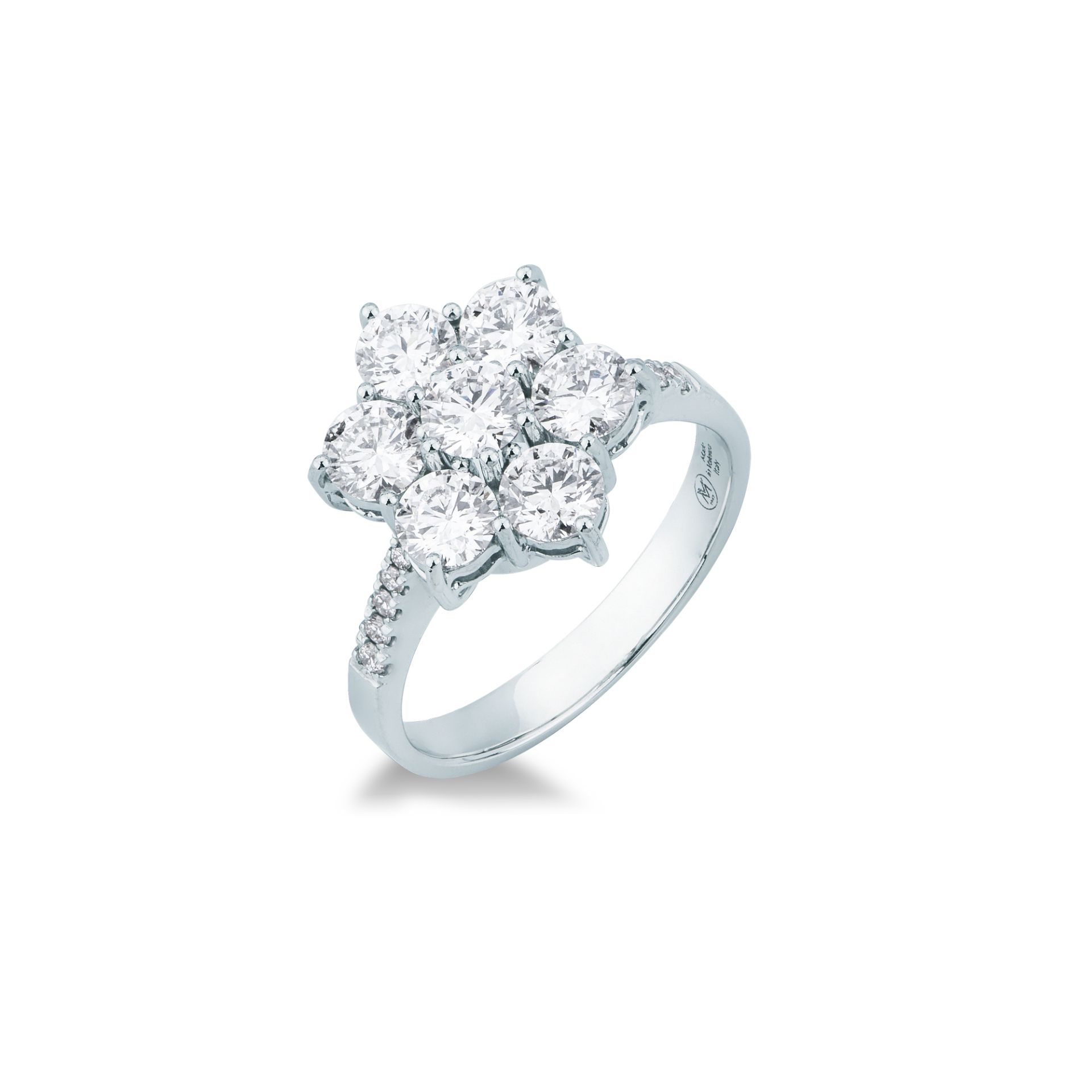 Anillo con diamante en oro blanco
