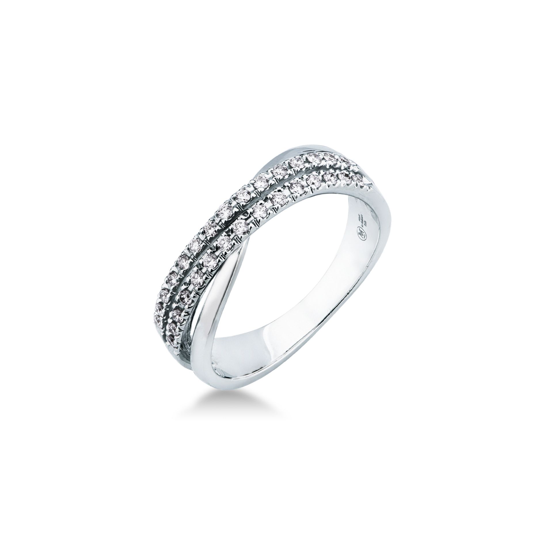Anillo con diamante en oro blanco
