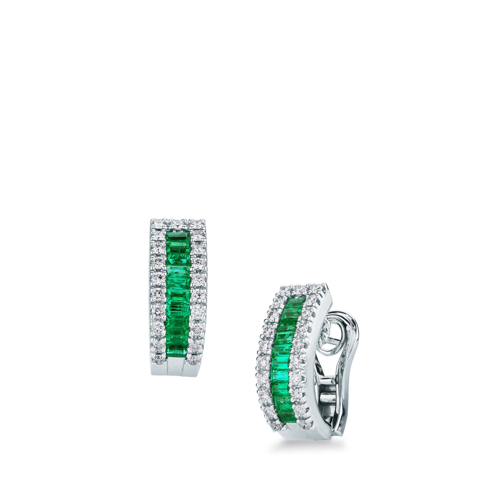 Pareja de pendientes de clip con esmeralda y diamante en oro blanco