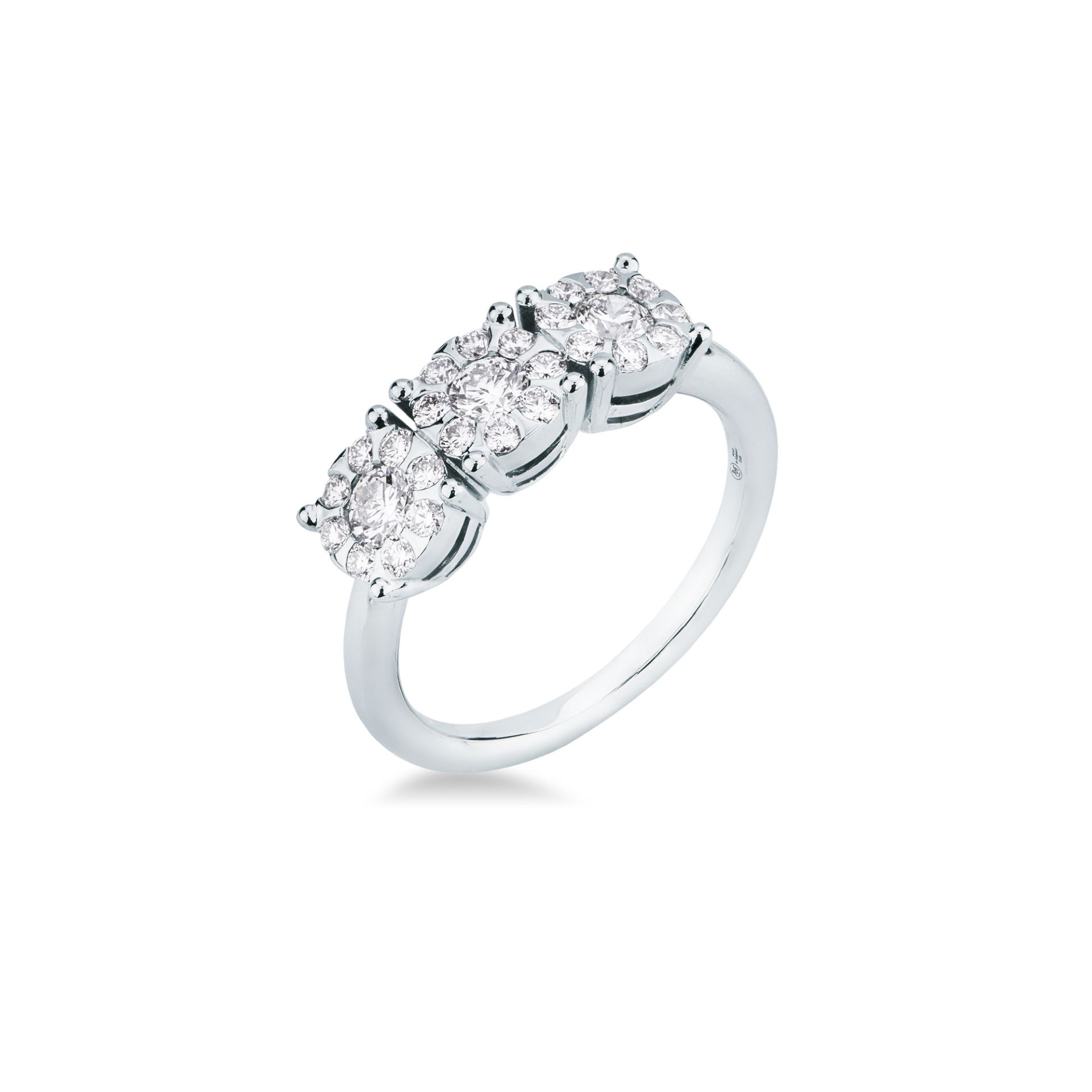 Ring with diamond in white gold
