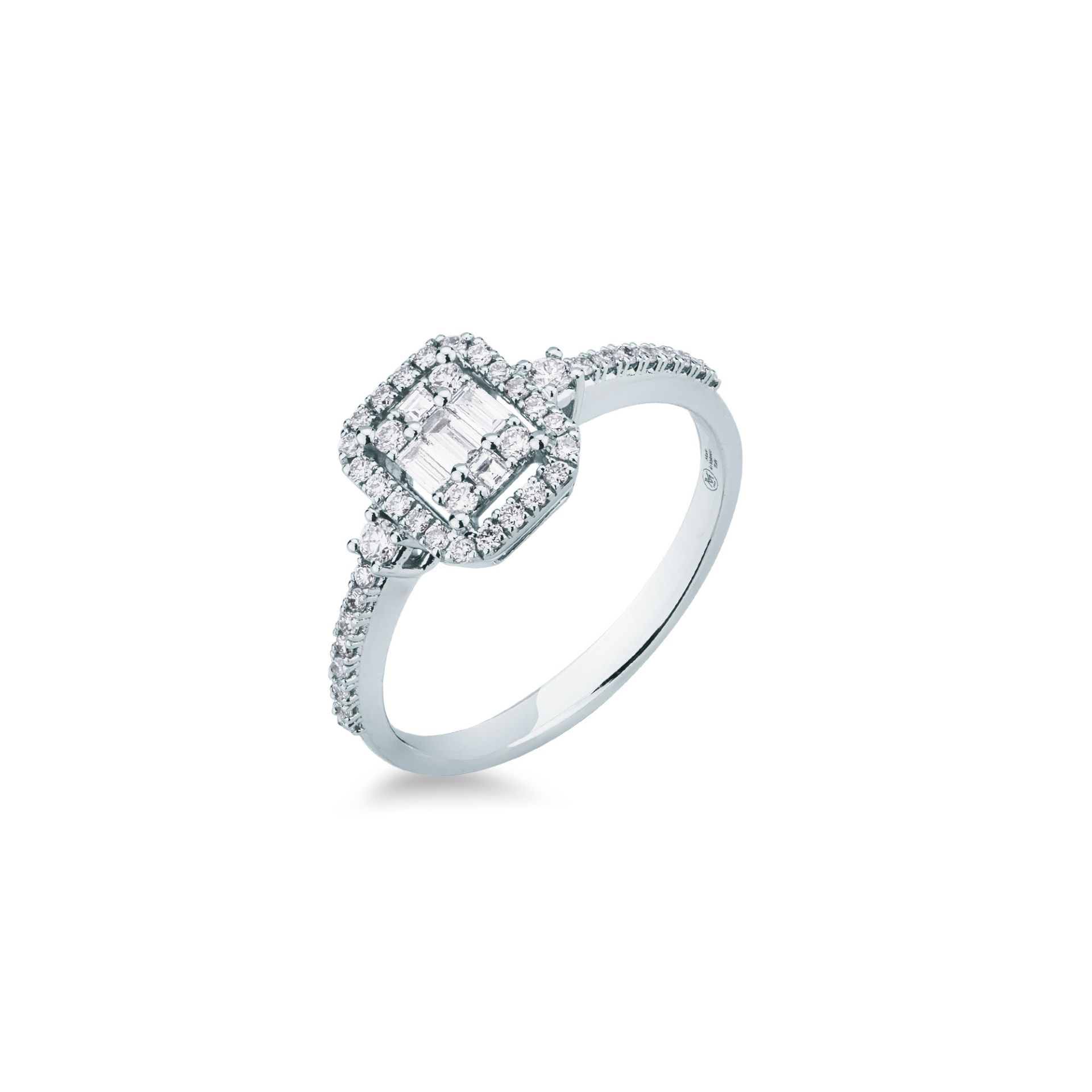 Ring with diamond in white gold
