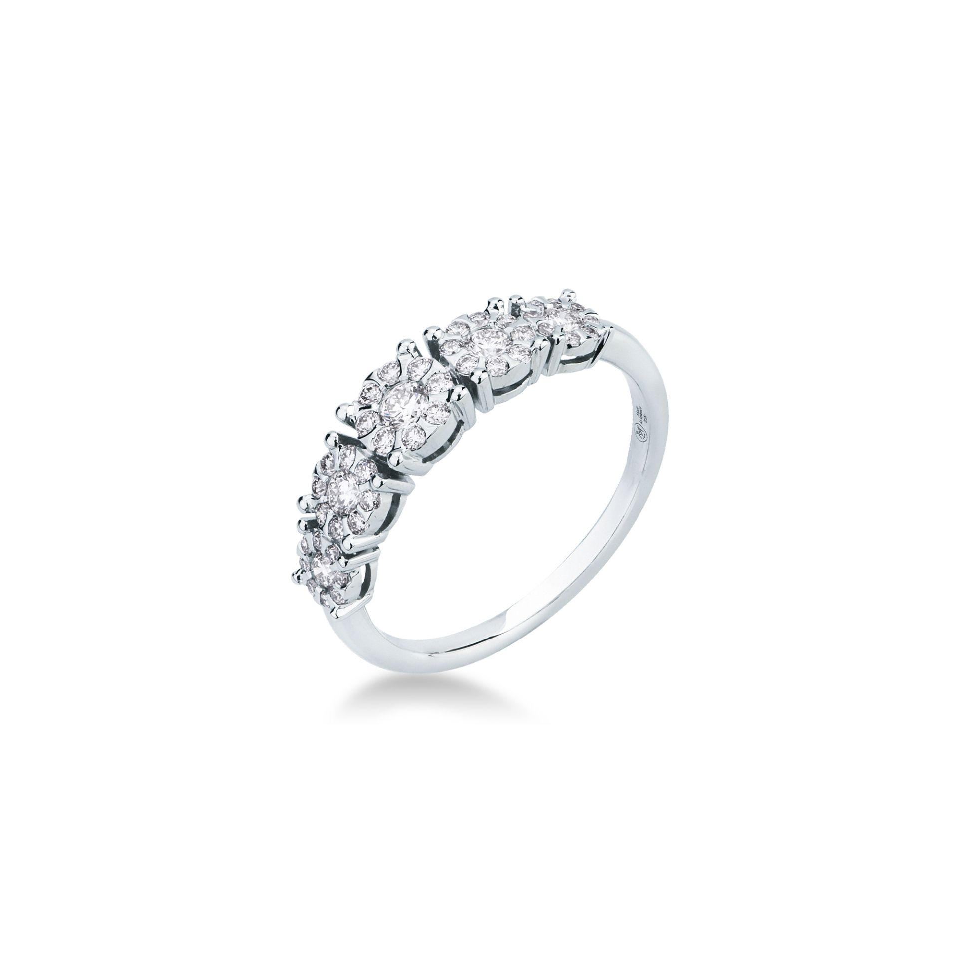 Ring with diamond in white gold