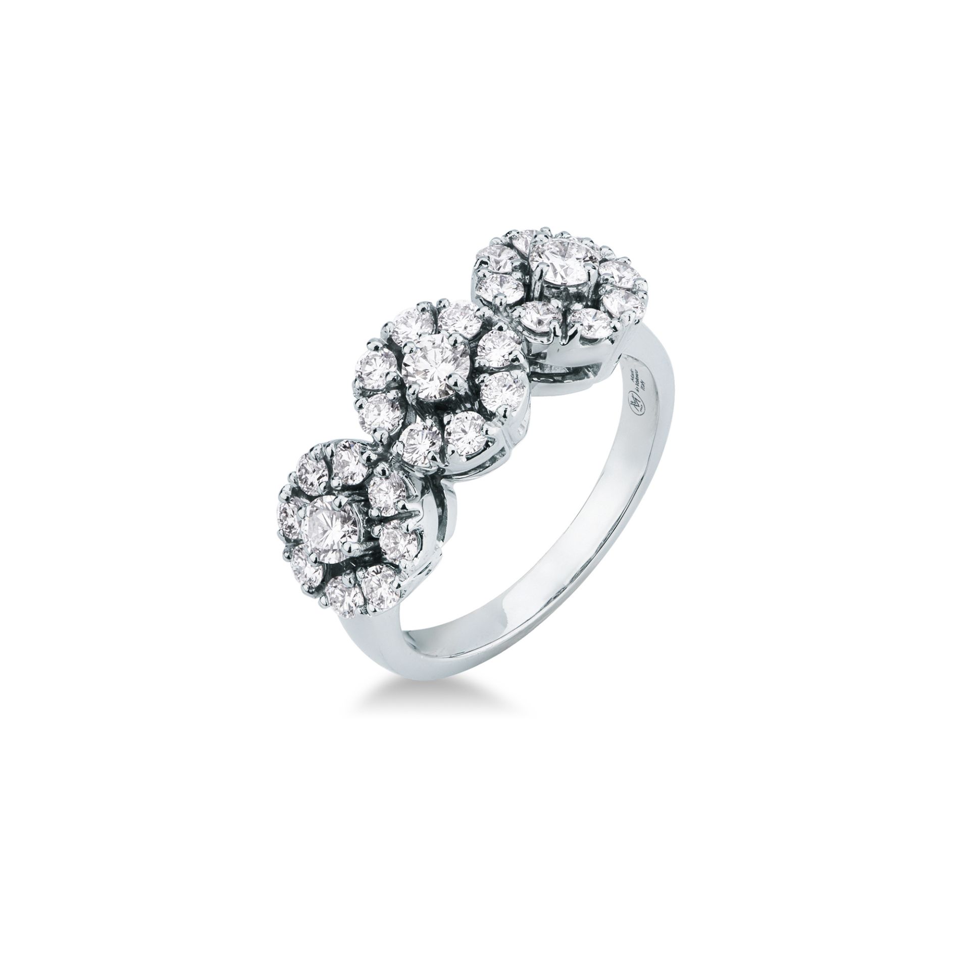 Anillo con diamante en oro blanco
