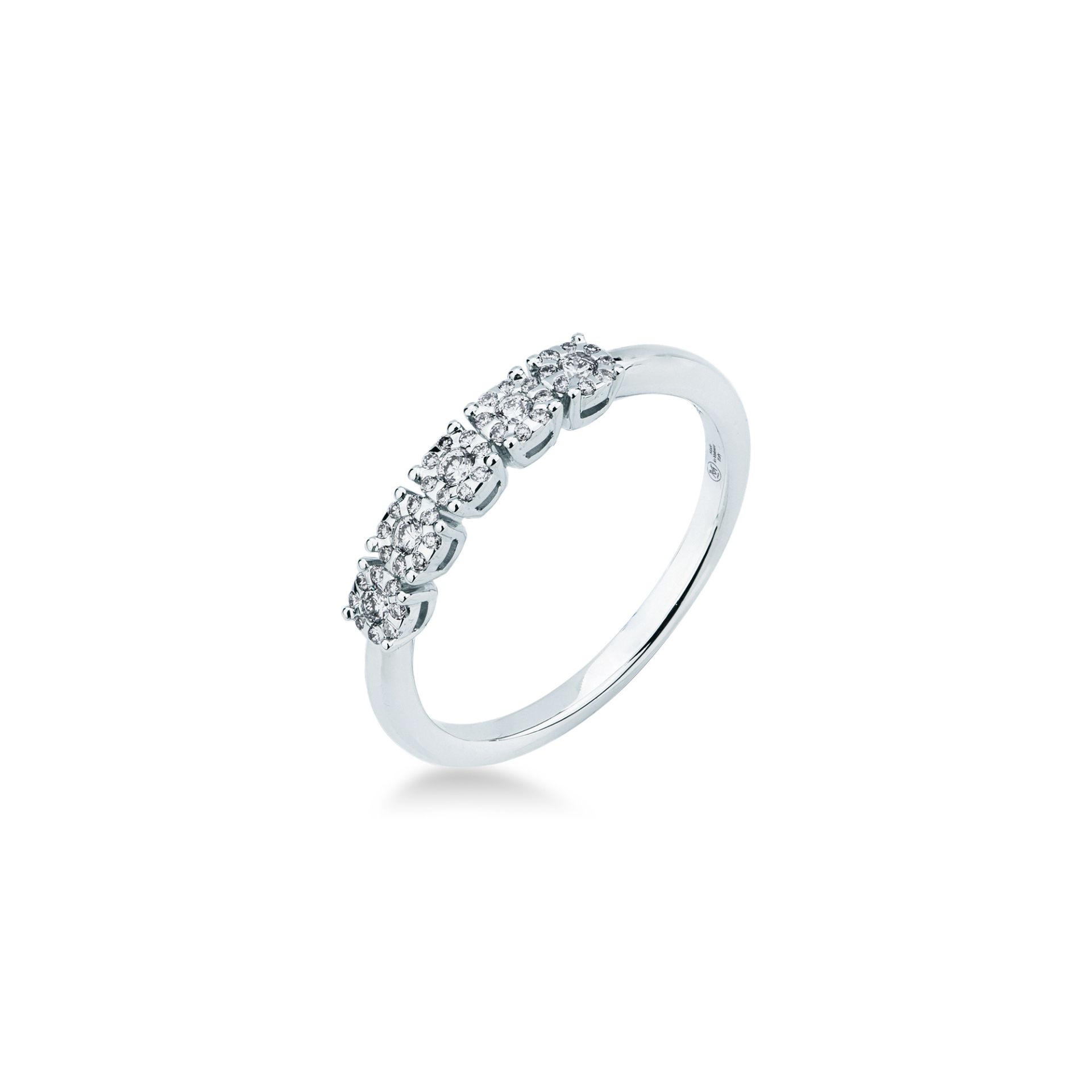 Ring with diamond in white gold